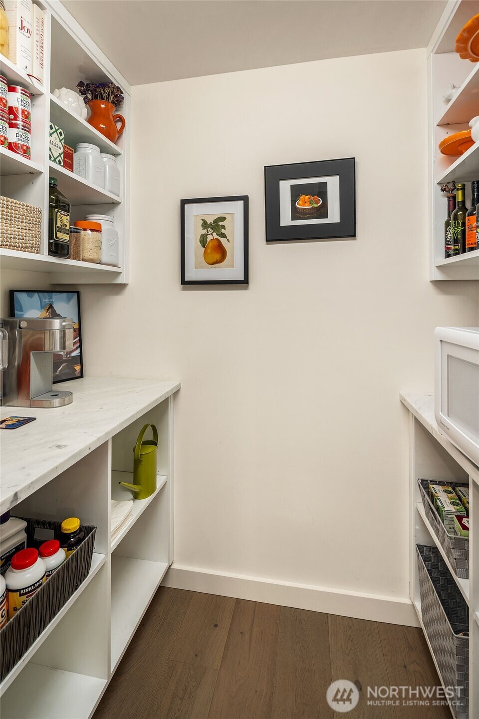 101 101st Avenue SE Unit: B102