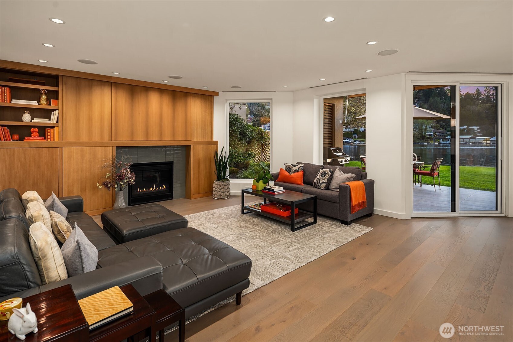 101 101st Avenue SE Unit: B102