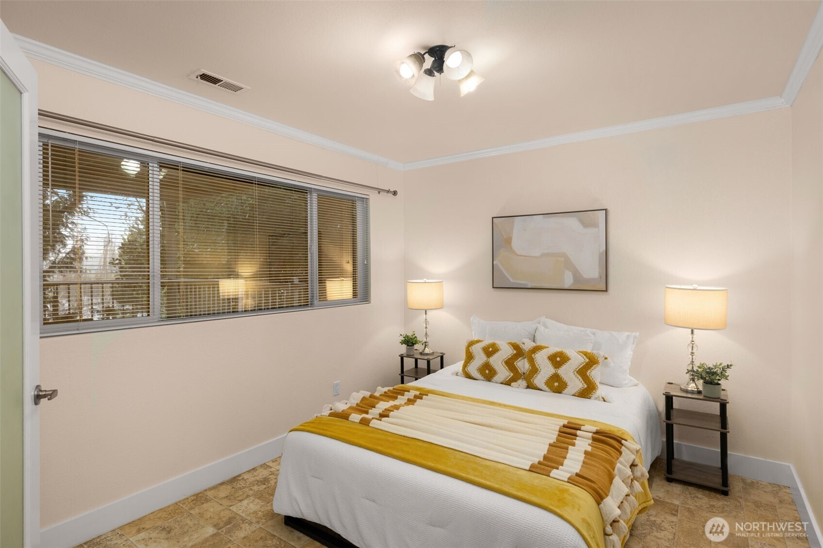 9920 NE 116th Street Unit: 204
