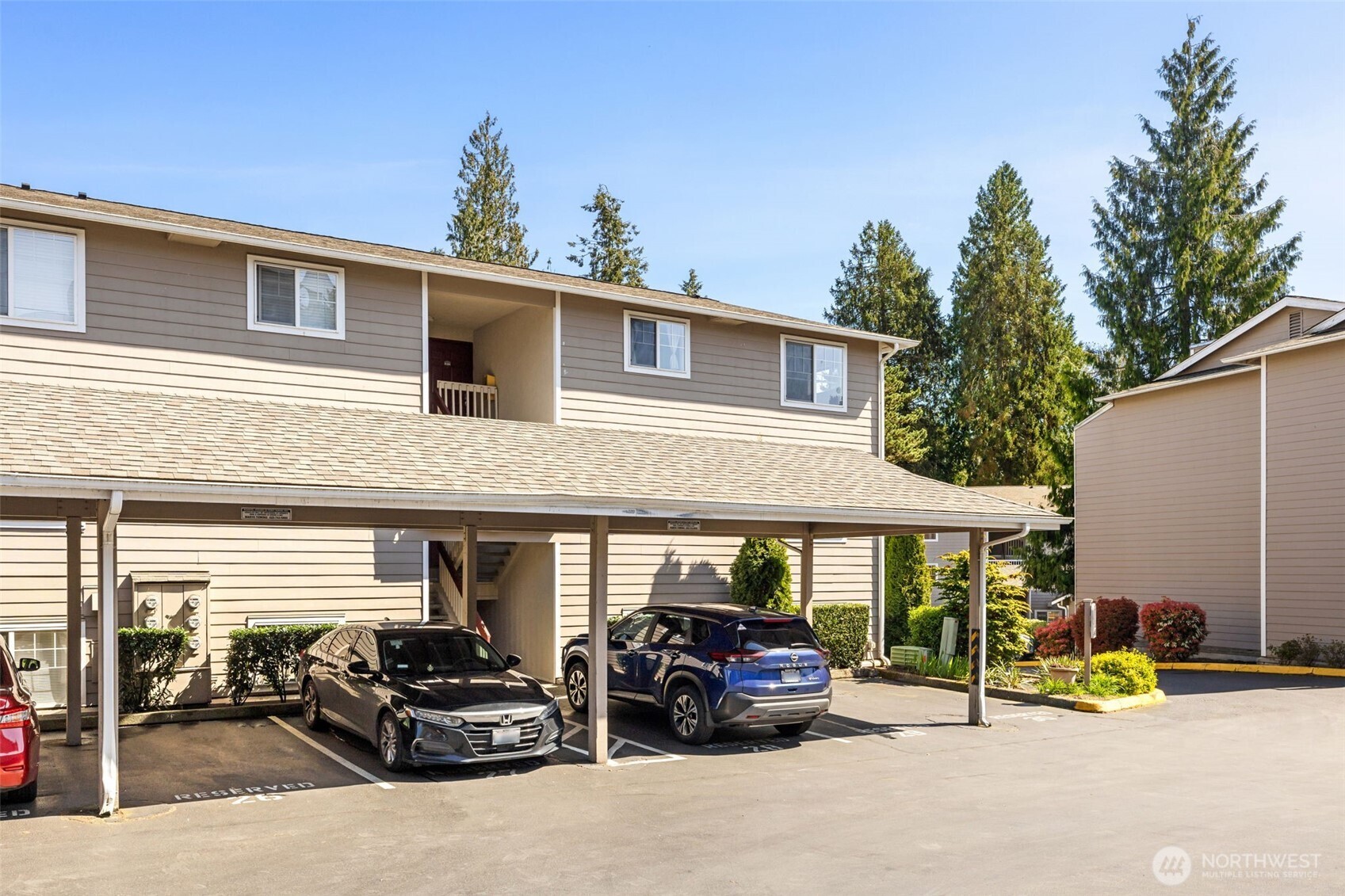 1138 N 198th Street Unit: D304