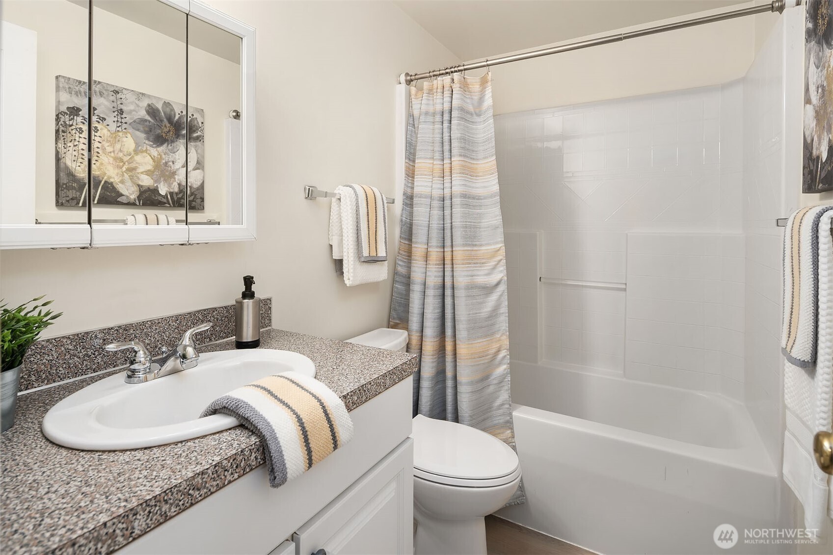 3901 122nd Avenue NE