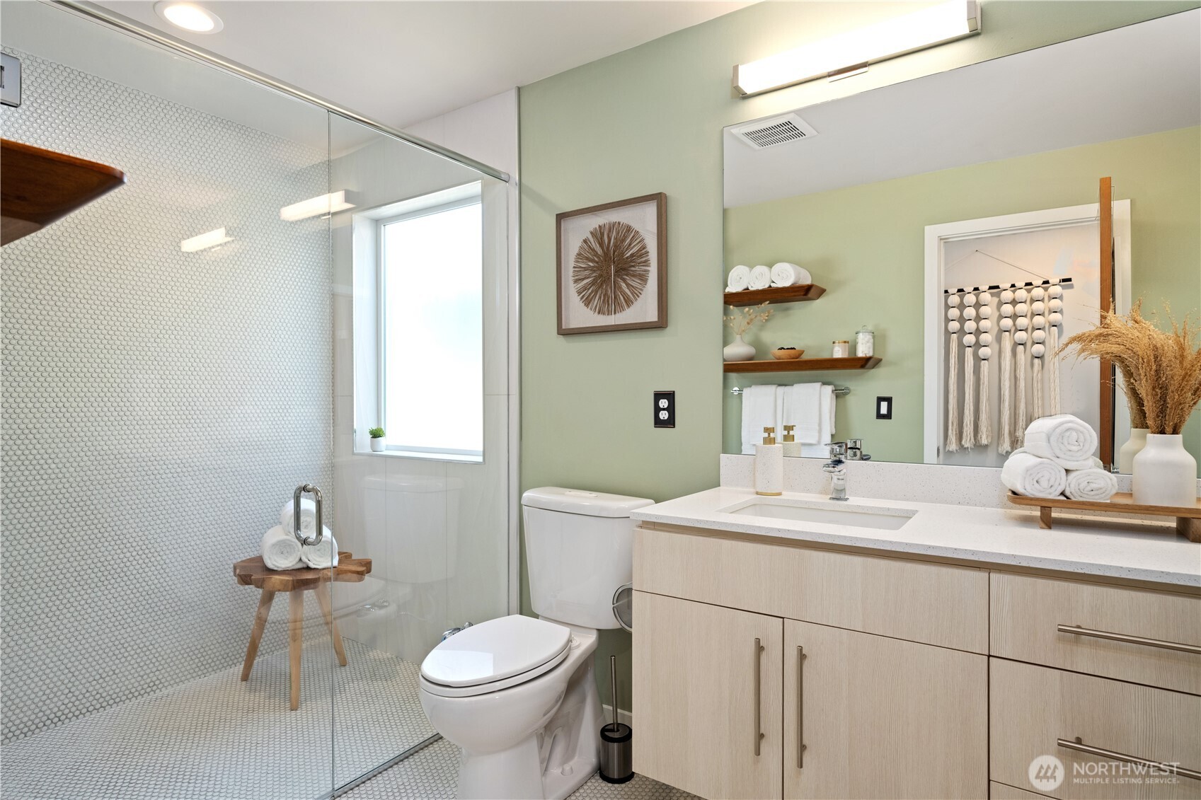 207 16th Avenue Unit: C