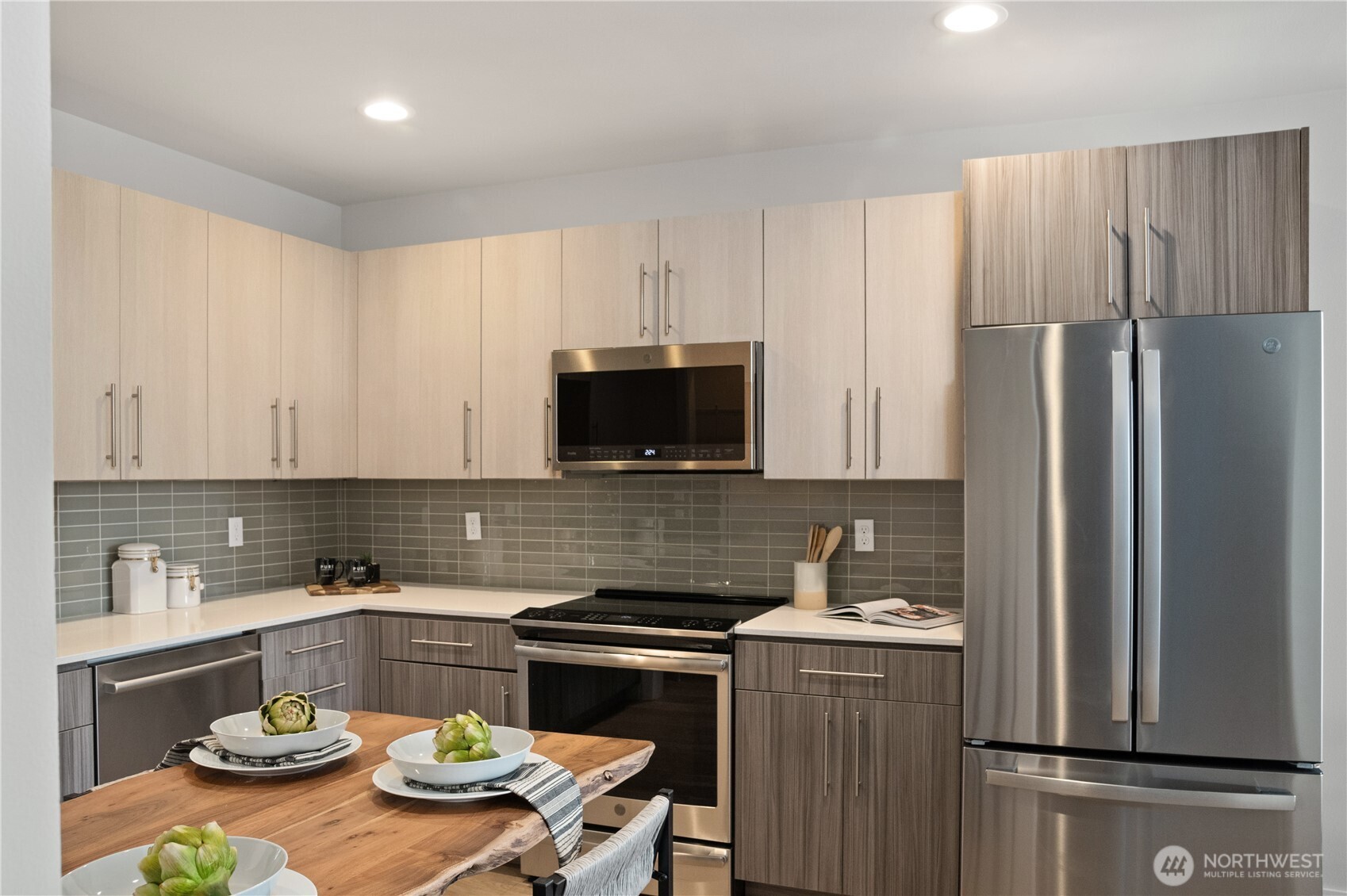 207 16th Avenue Unit: C
