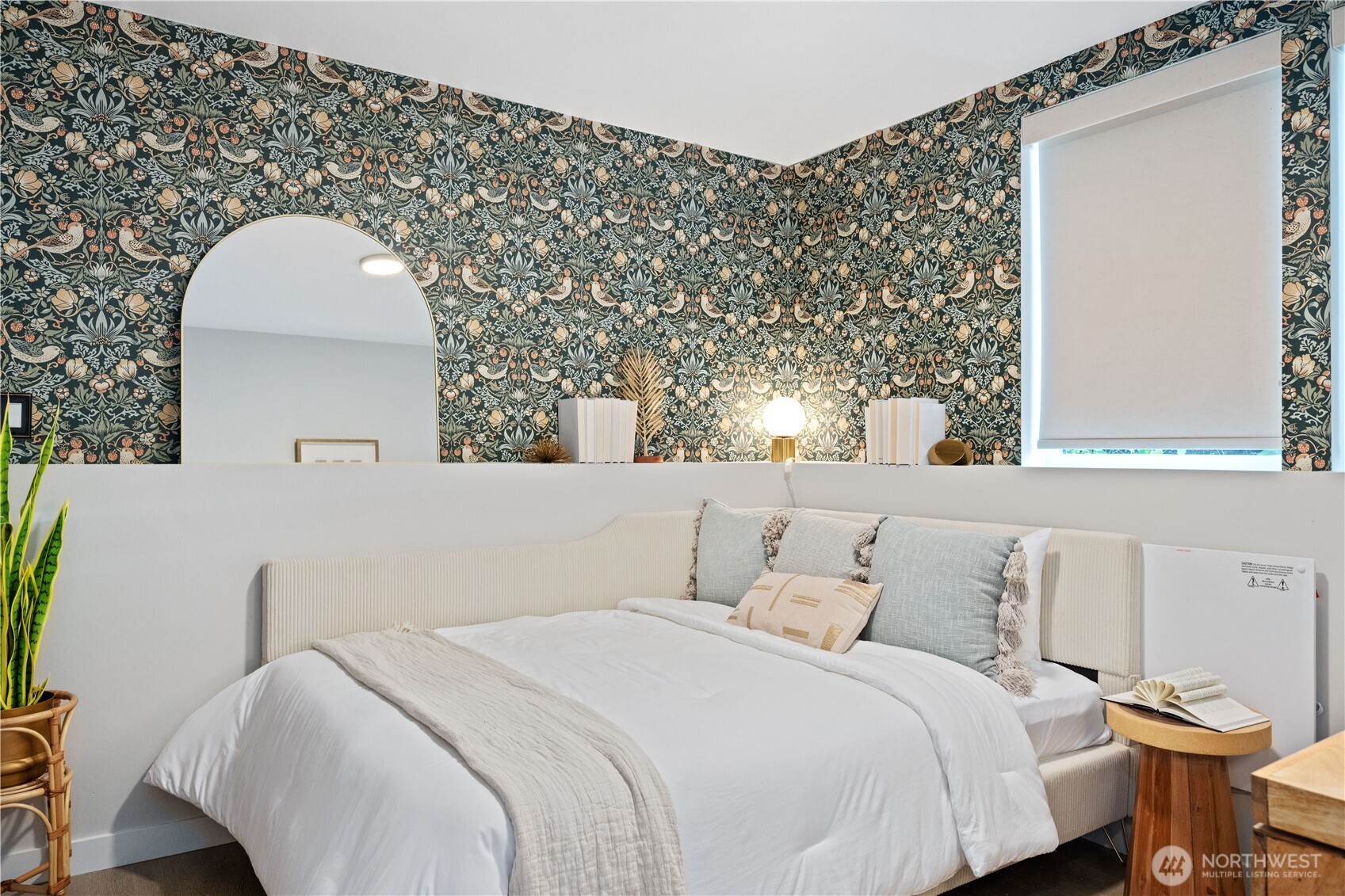 207 16th Avenue Unit: C
