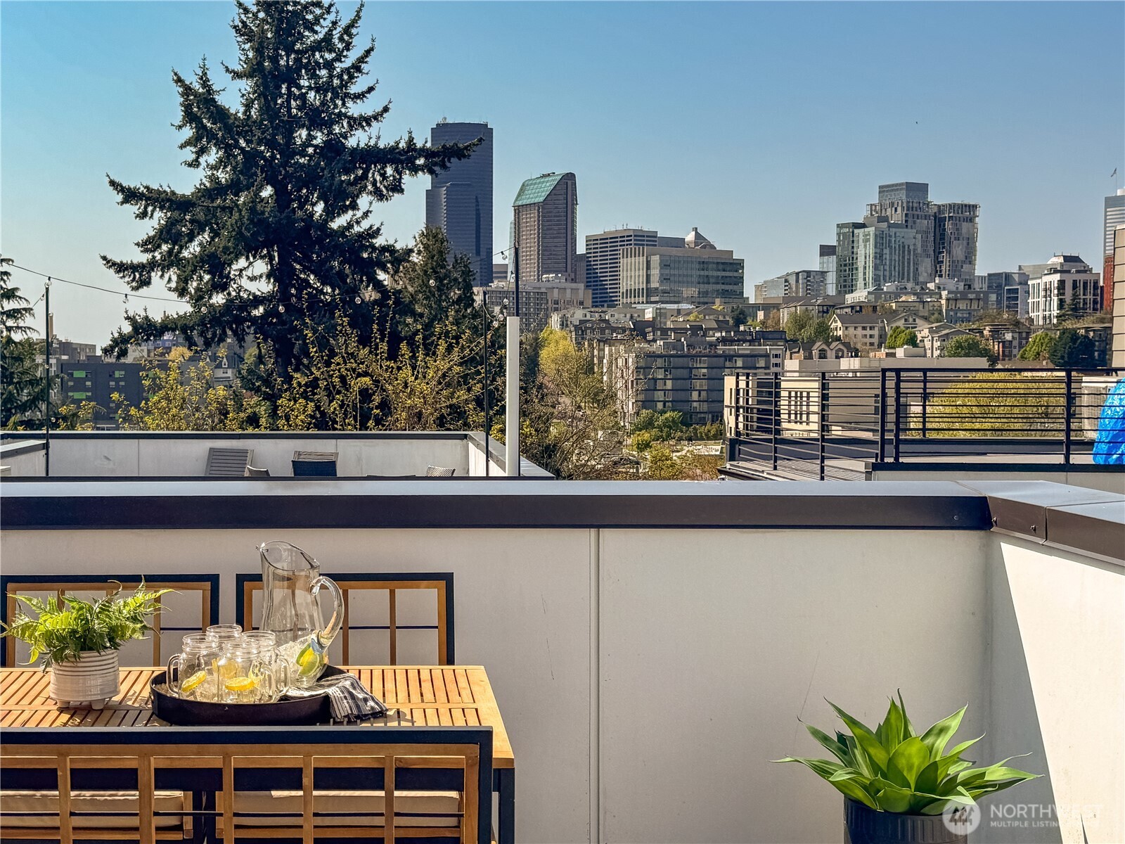 207 16th Avenue Unit: C