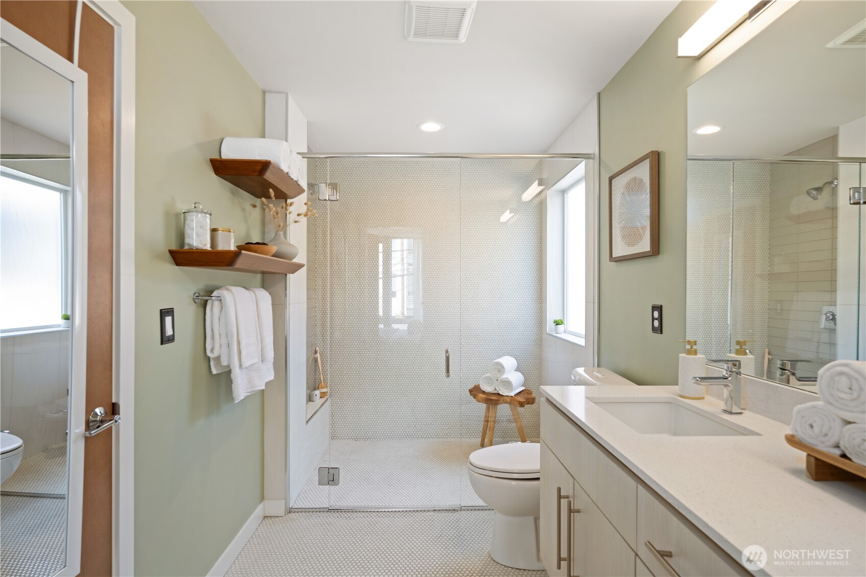 207 16th Avenue Unit: C
