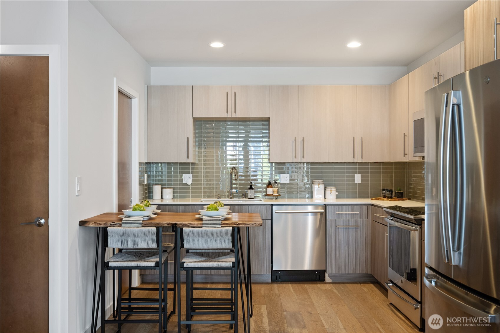 207 16th Avenue Unit: C