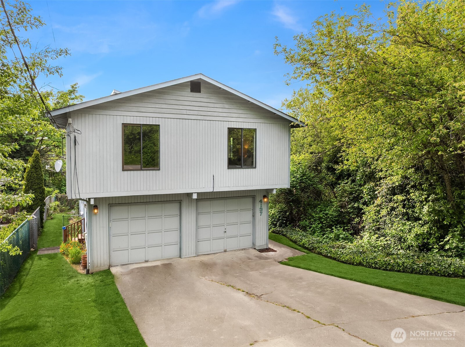 4137 22nd Avenue SW