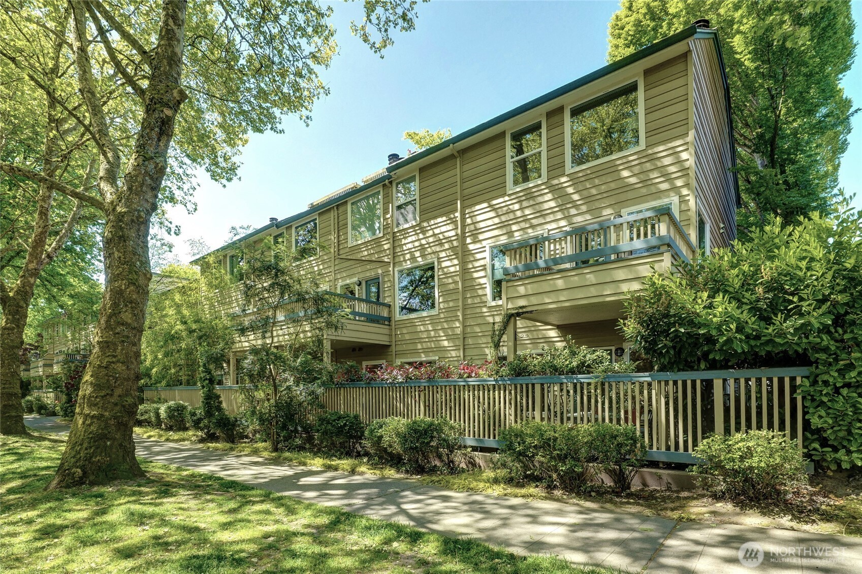 1717 16th Avenue Unit: 3