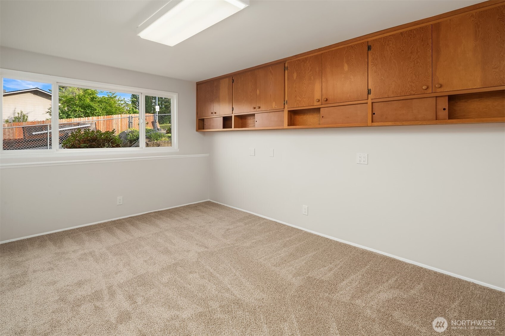 2812 SE 18th Place