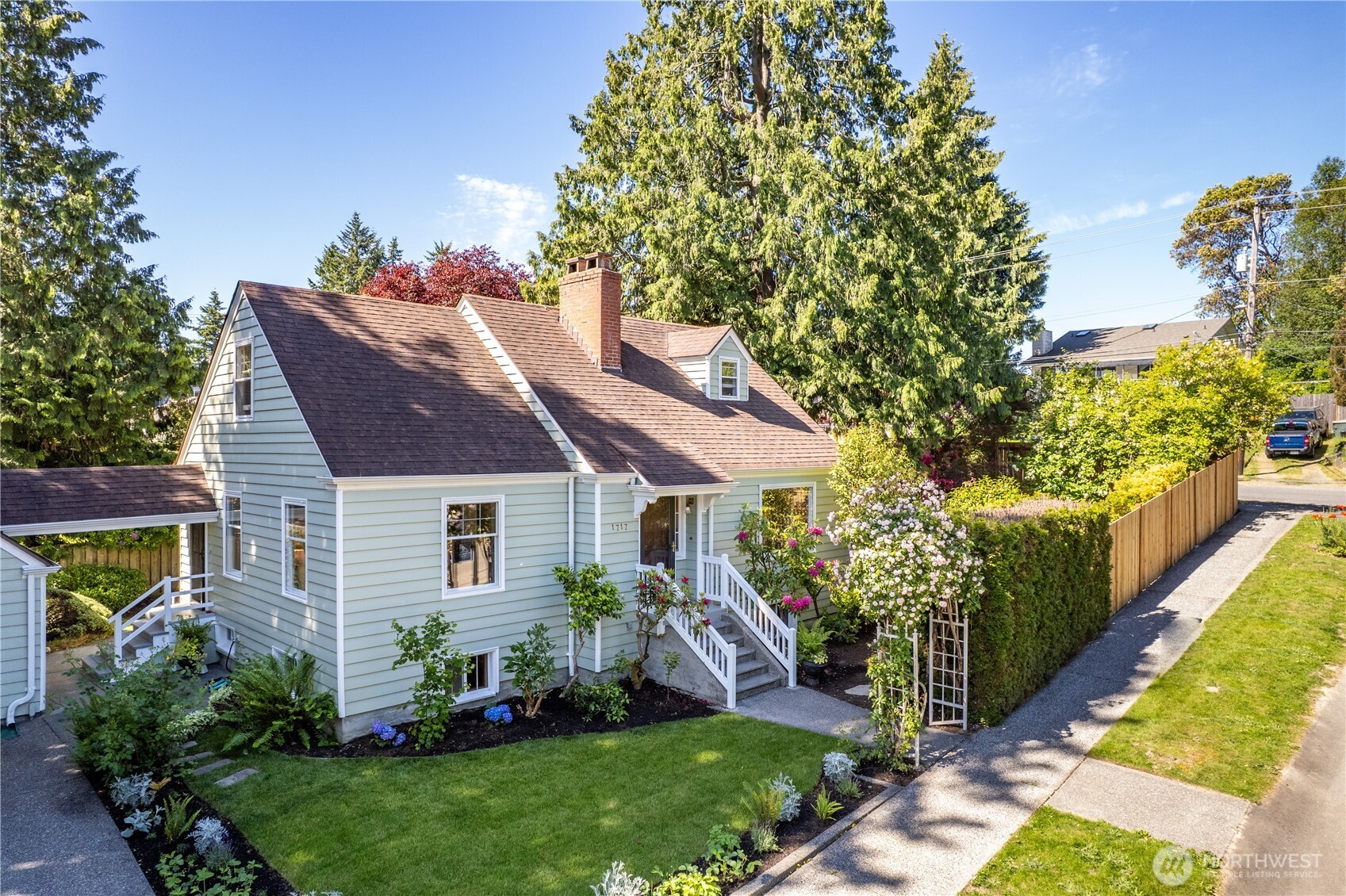 1717 SW Austin Street
