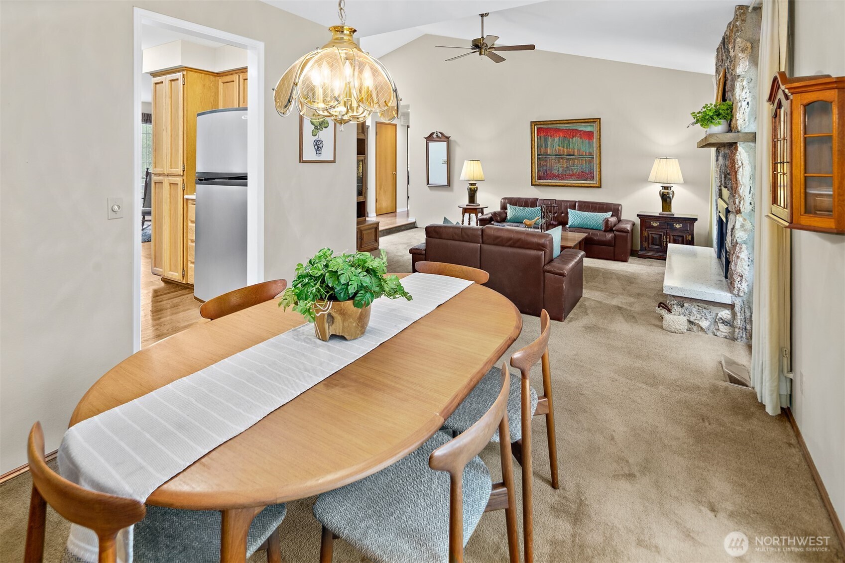 955 NW Honeywood Court