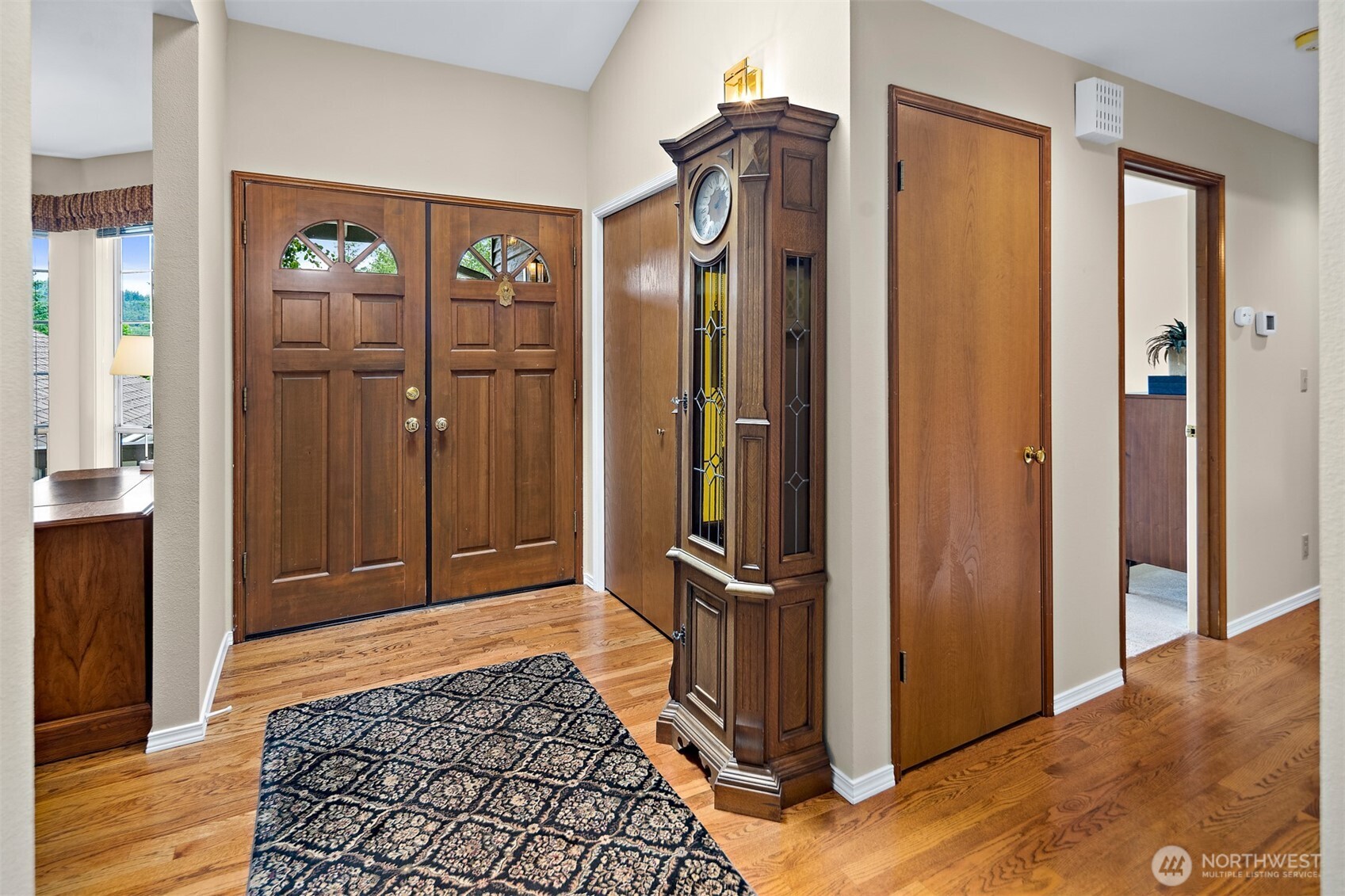 955 NW Honeywood Court