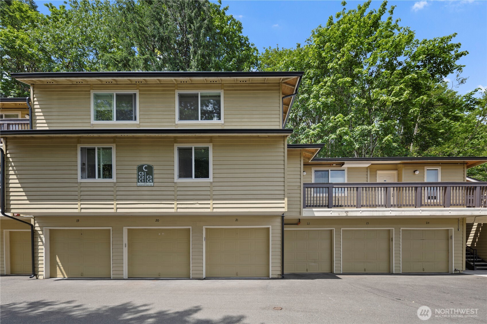 515 Newport Way NW Unit: C3
