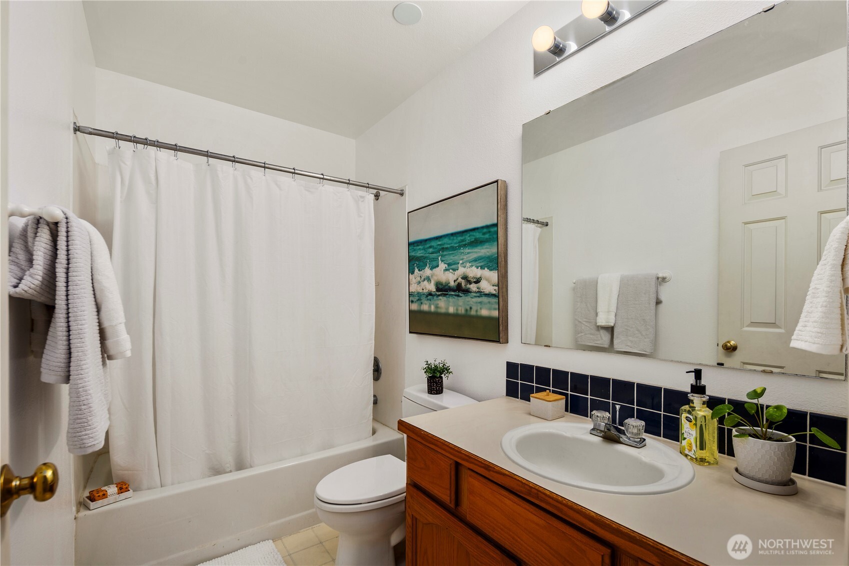 515 Newport Way NW Unit: C3