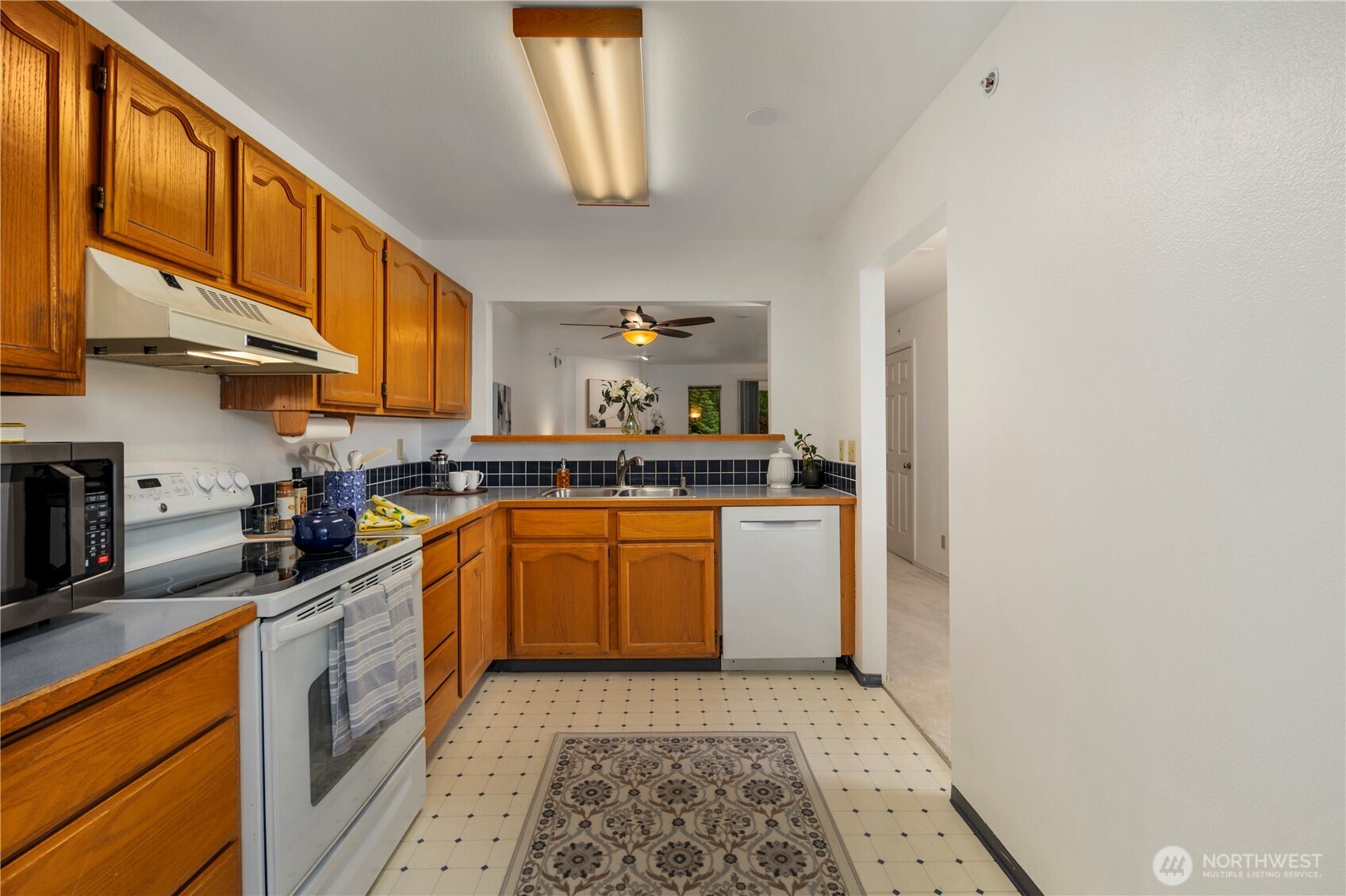 515 Newport Way NW Unit: C3