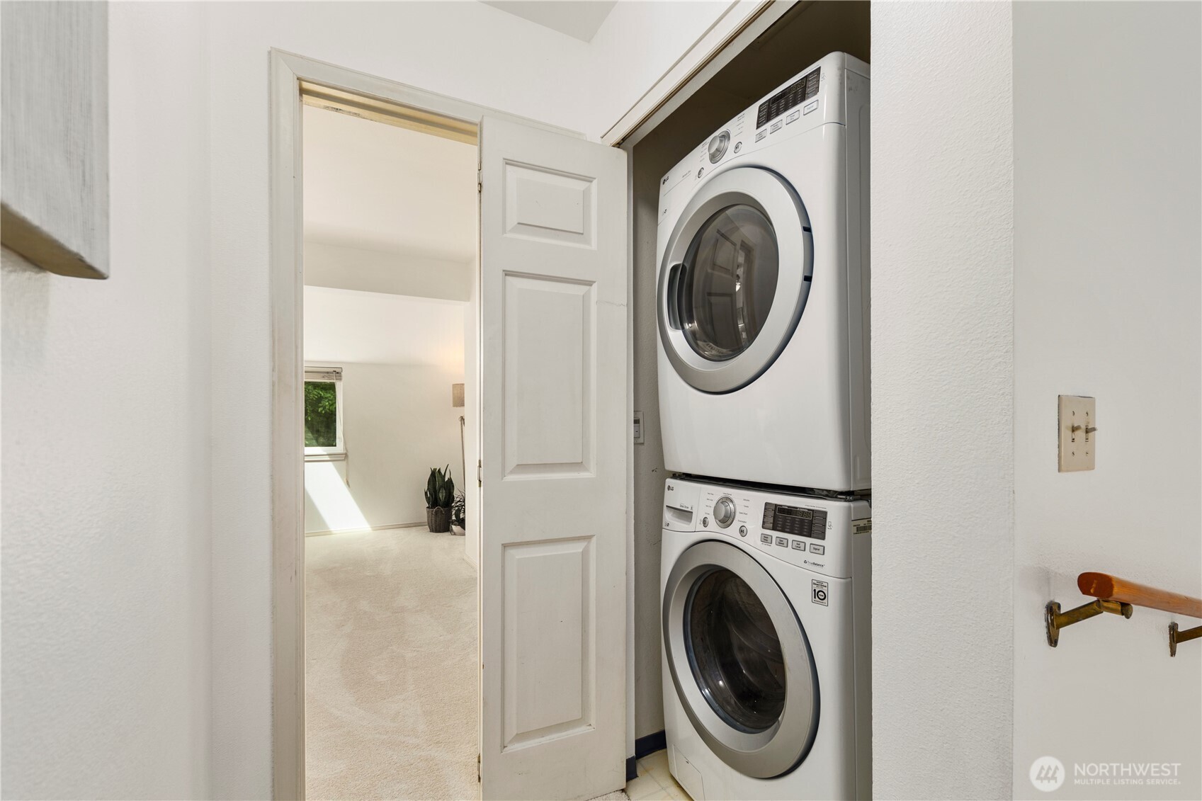 515 Newport Way NW Unit: C3