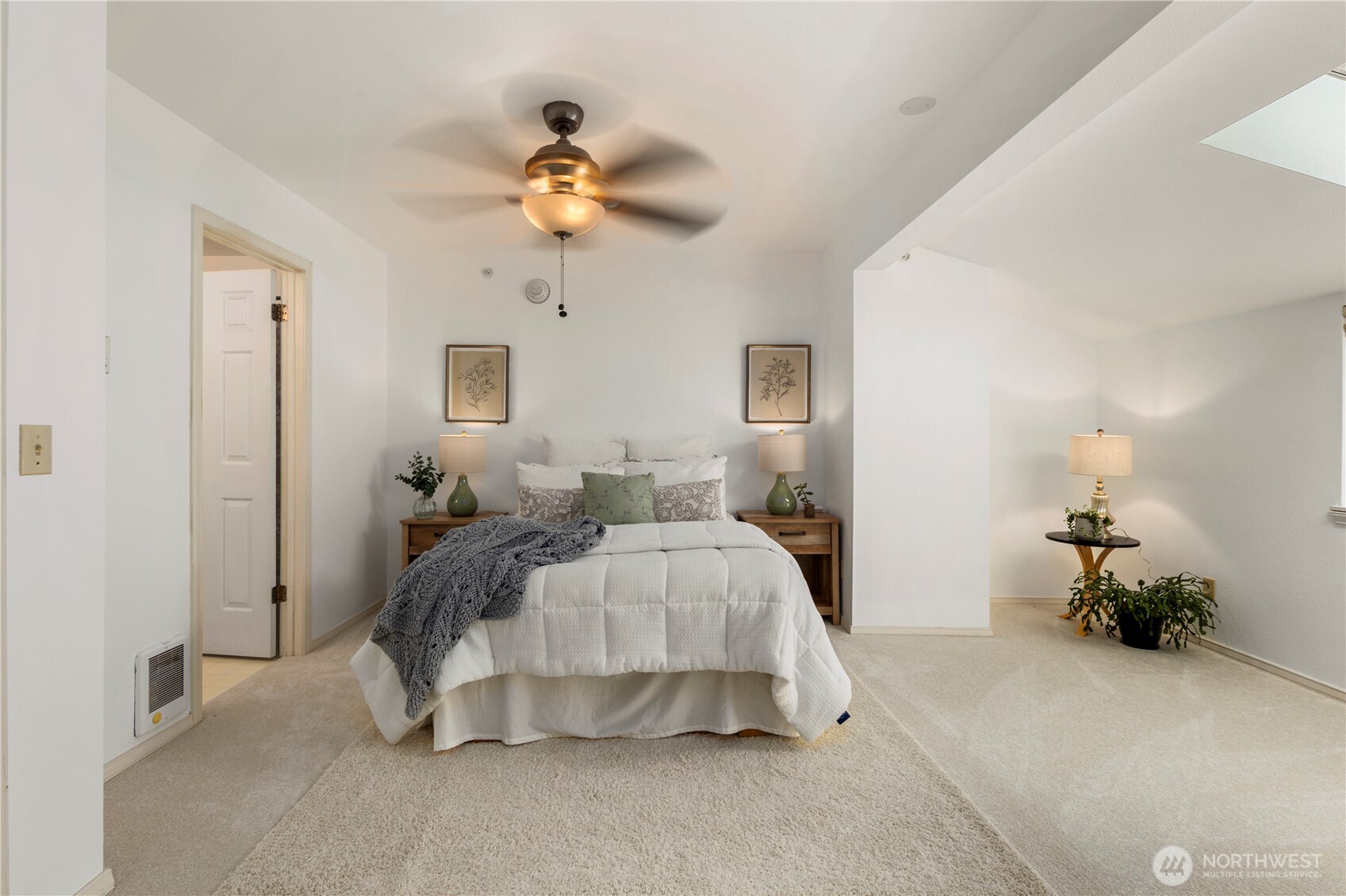 515 Newport Way NW Unit: C3