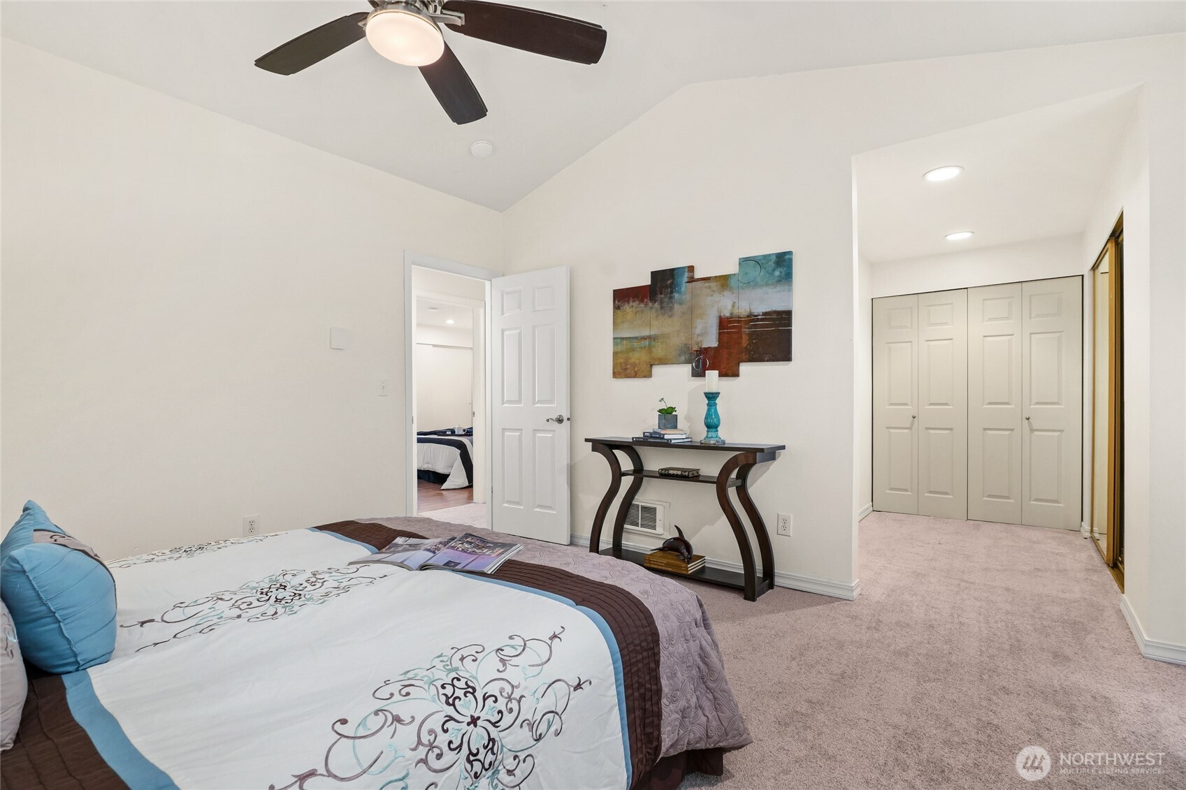 8605 137th Avenue NE