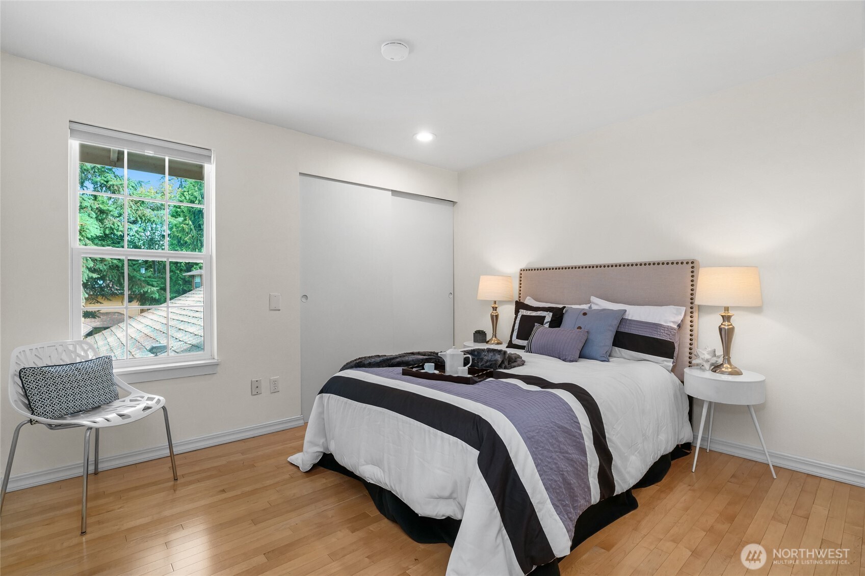 8605 137th Avenue NE