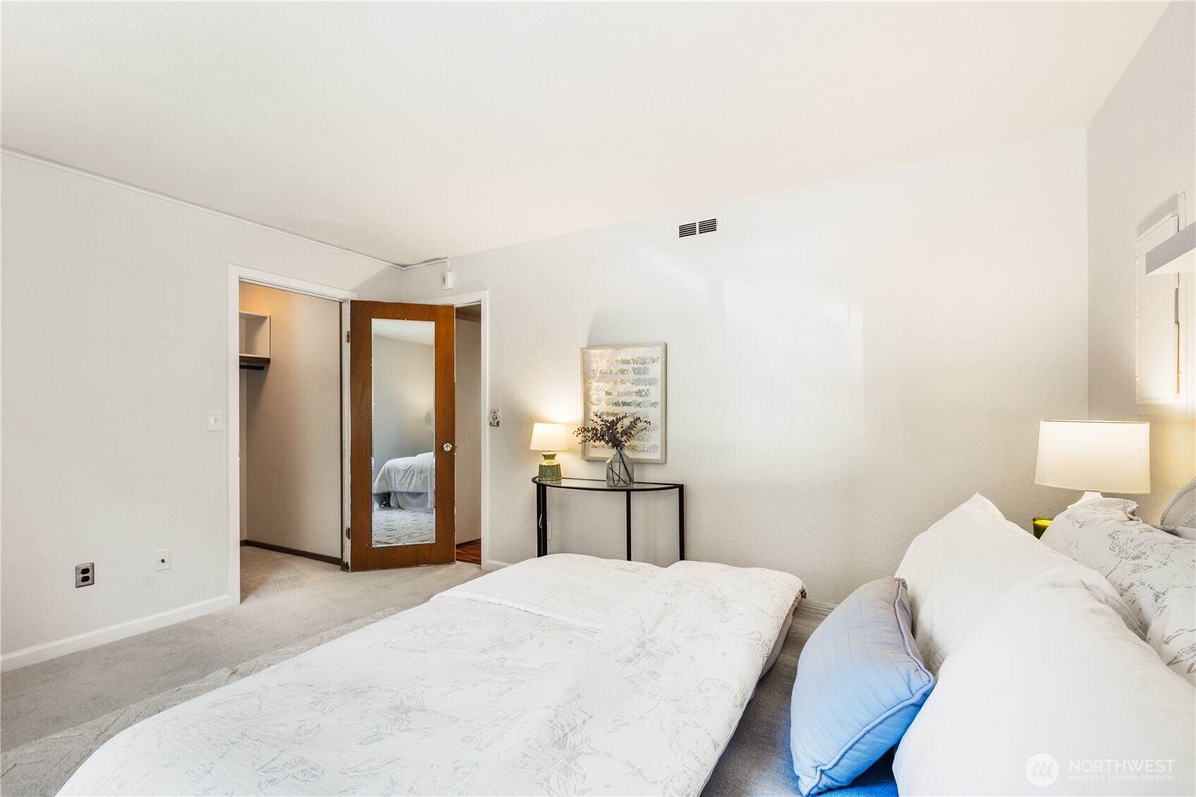 11624 100th Avenue NE Unit: C215