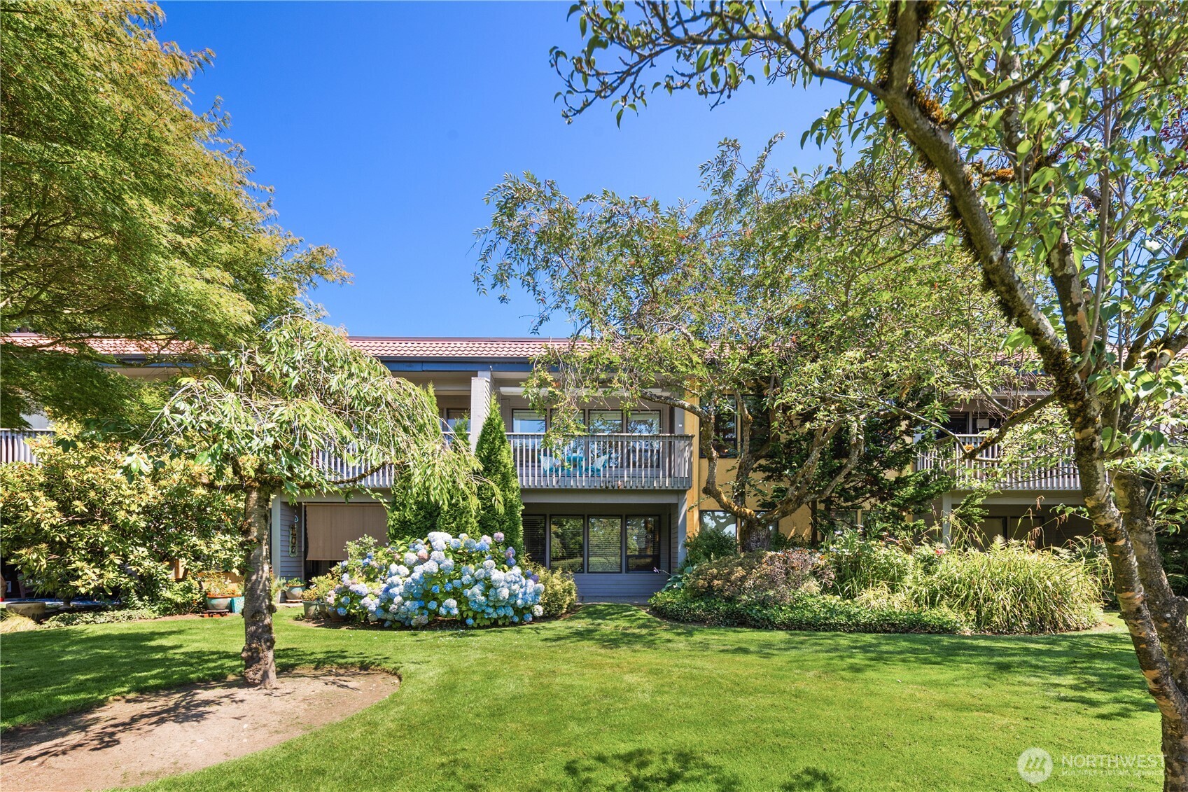 11624 100th Avenue NE Unit: C215