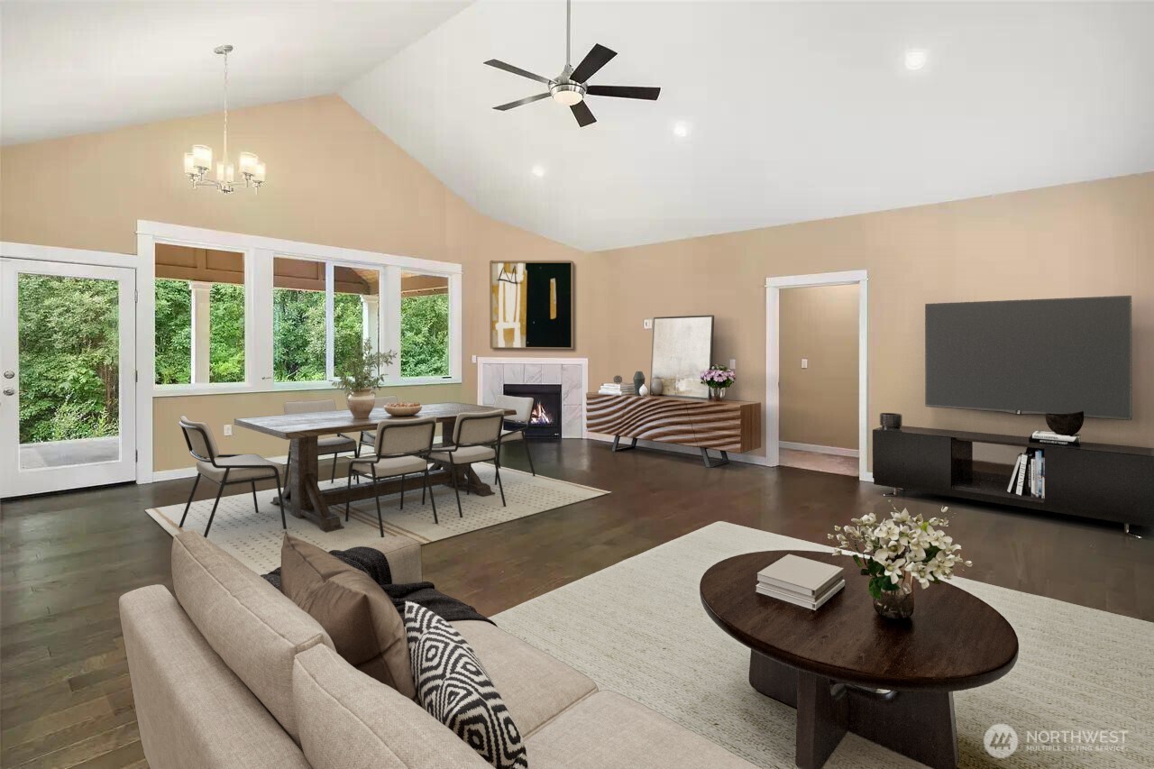 216 Cornwall Road NW Unit: 1