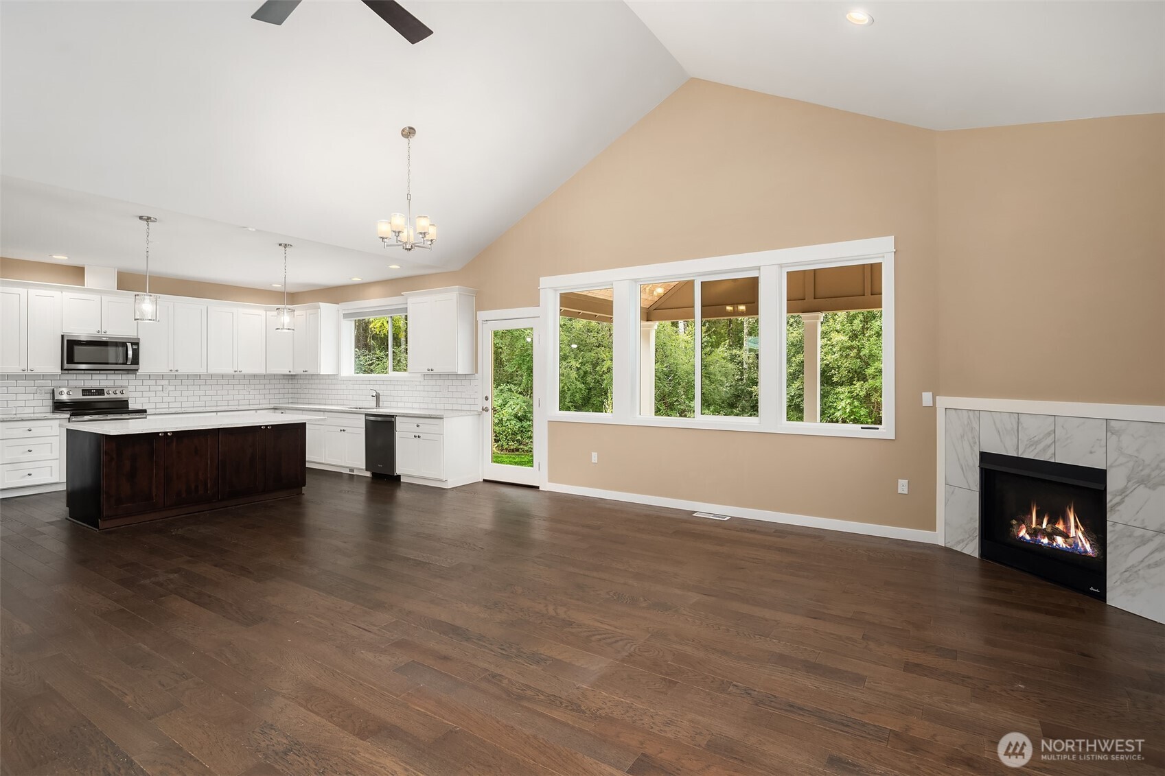 216 Cornwall Road NW Unit: 1
