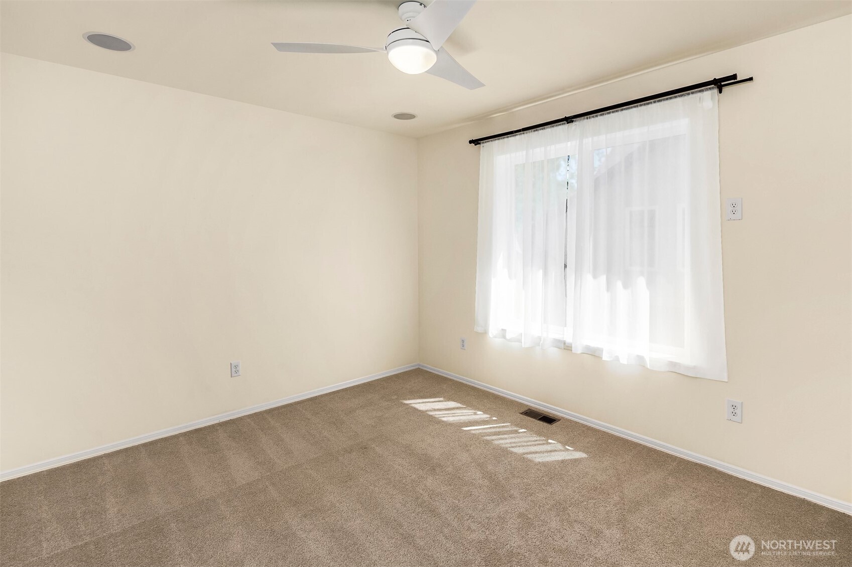 11921 165th Place NE