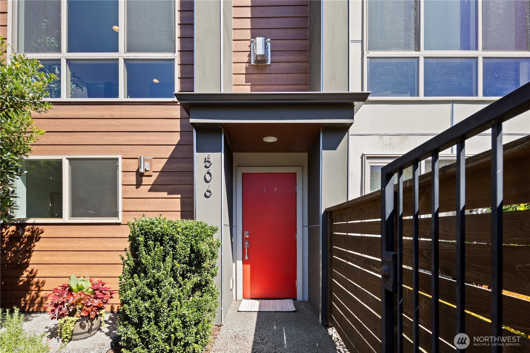 506 N 105th Street