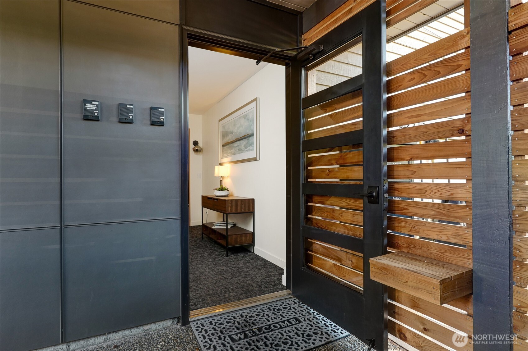 2321 W Plymouth Street Unit: 21