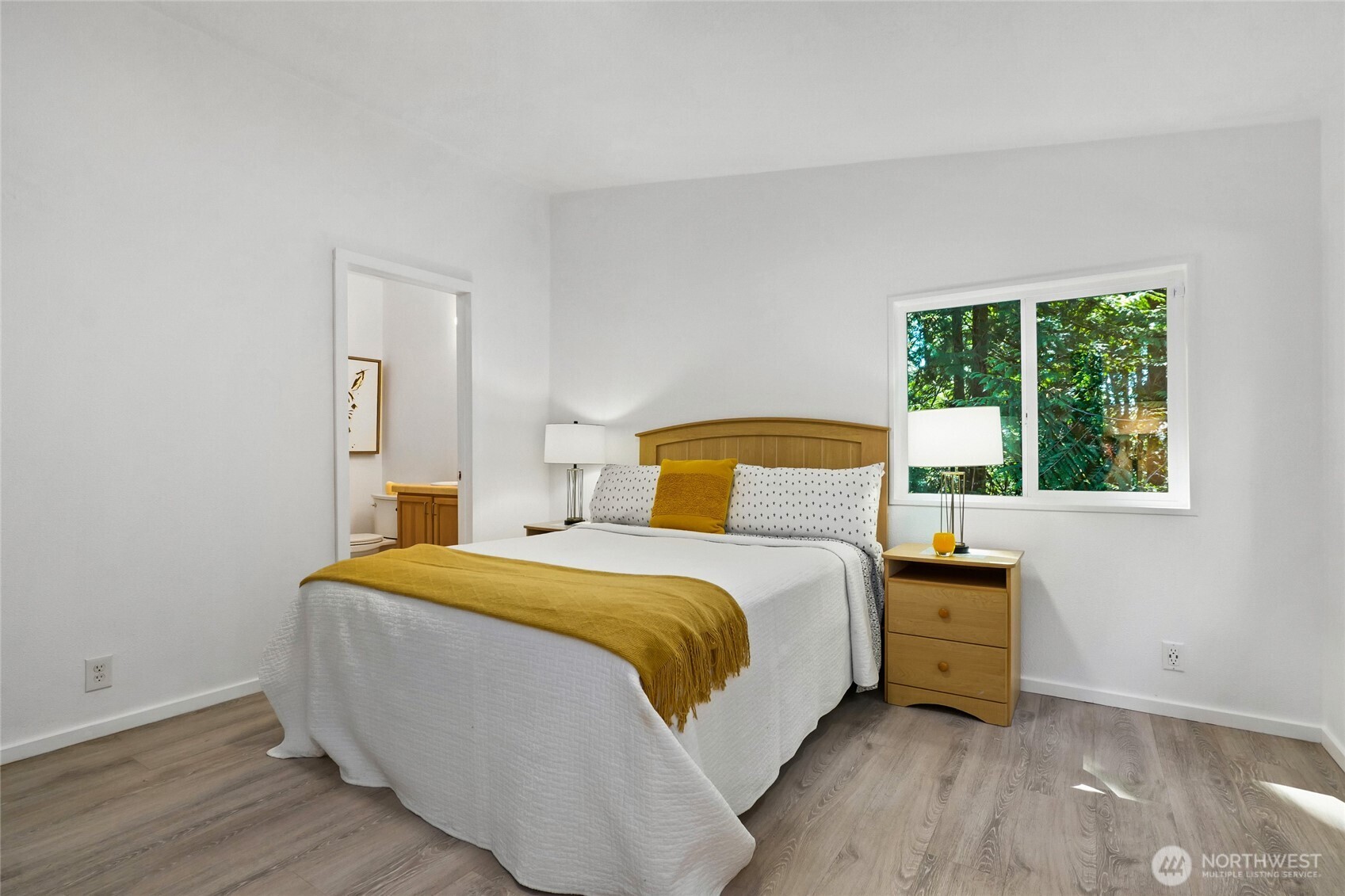 1124 E Sunset Hill Road