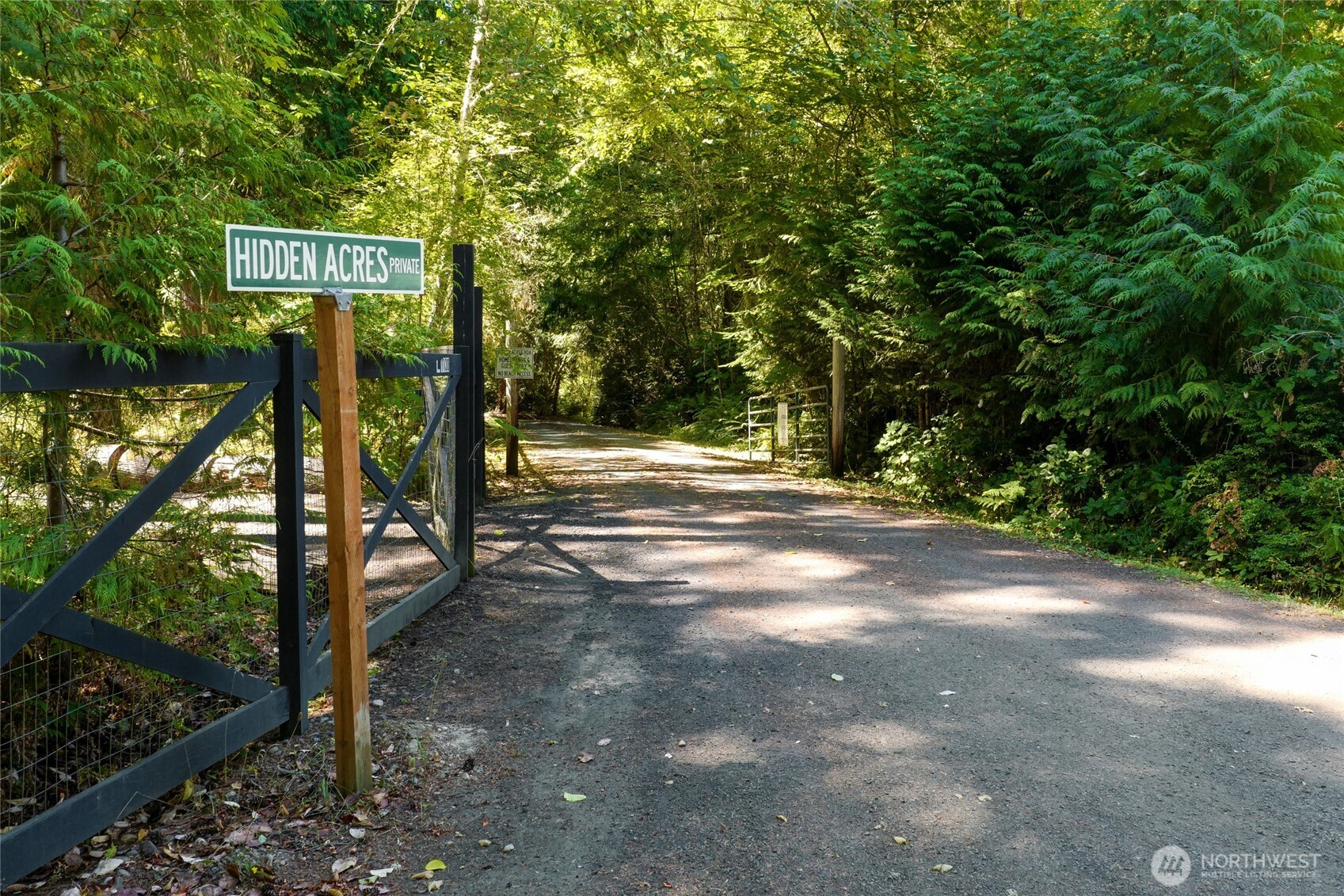 1124 E Sunset Hill Road