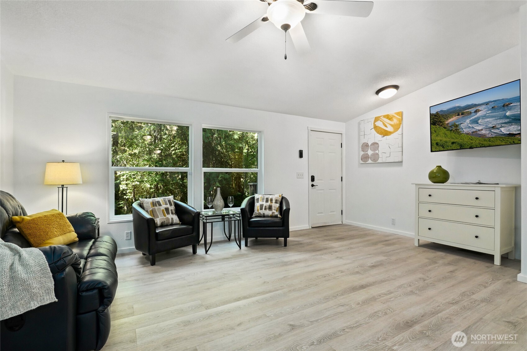 1124 E Sunset Hill Road