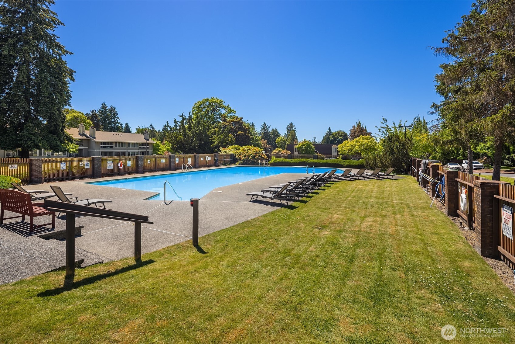 11206 NE 68th Street Unit: 224