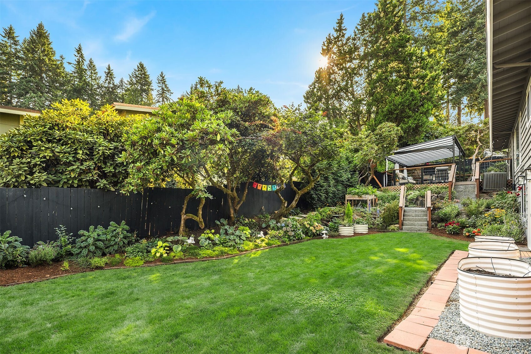 15735 SE 25th Street