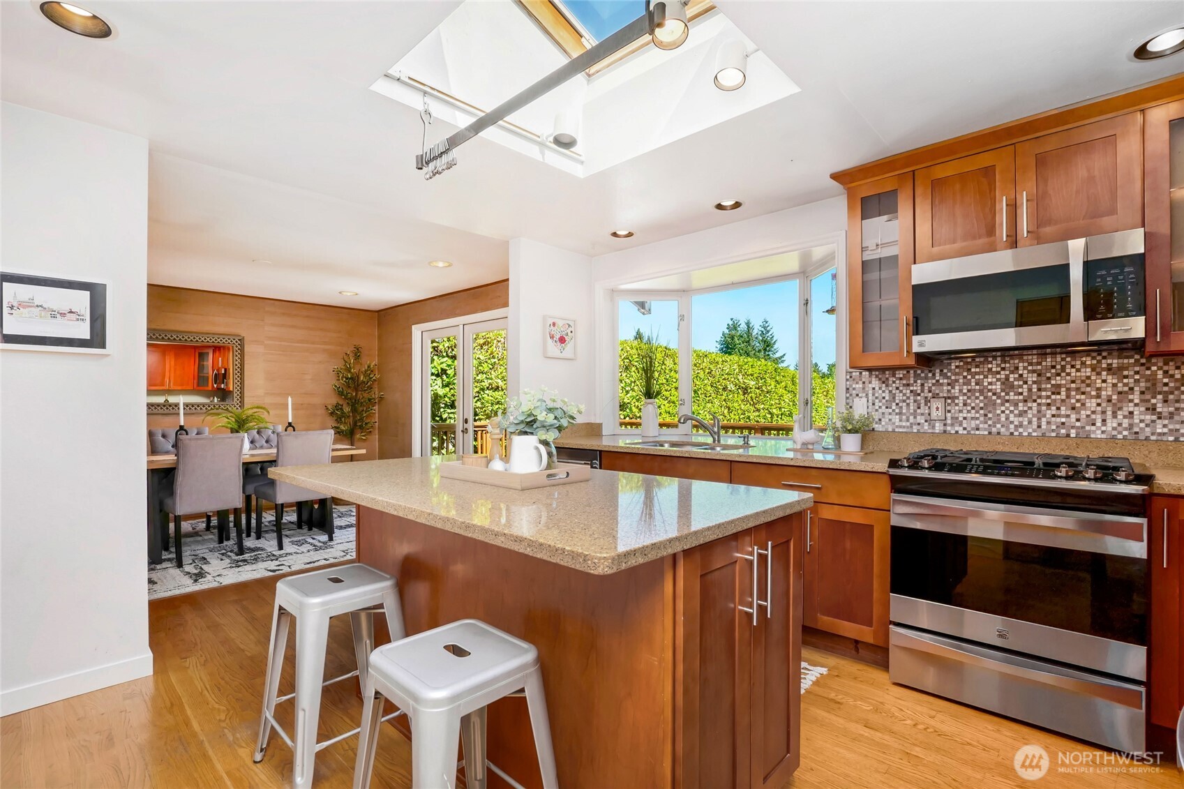 18204 NE 31st Street