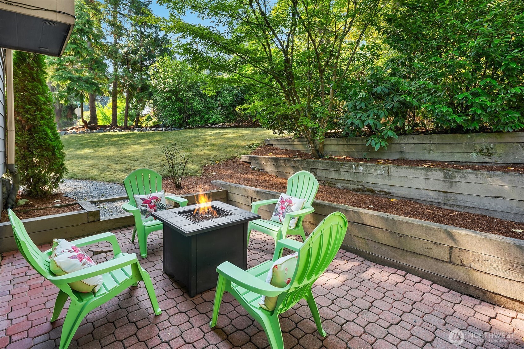 8004 NE 28th Street