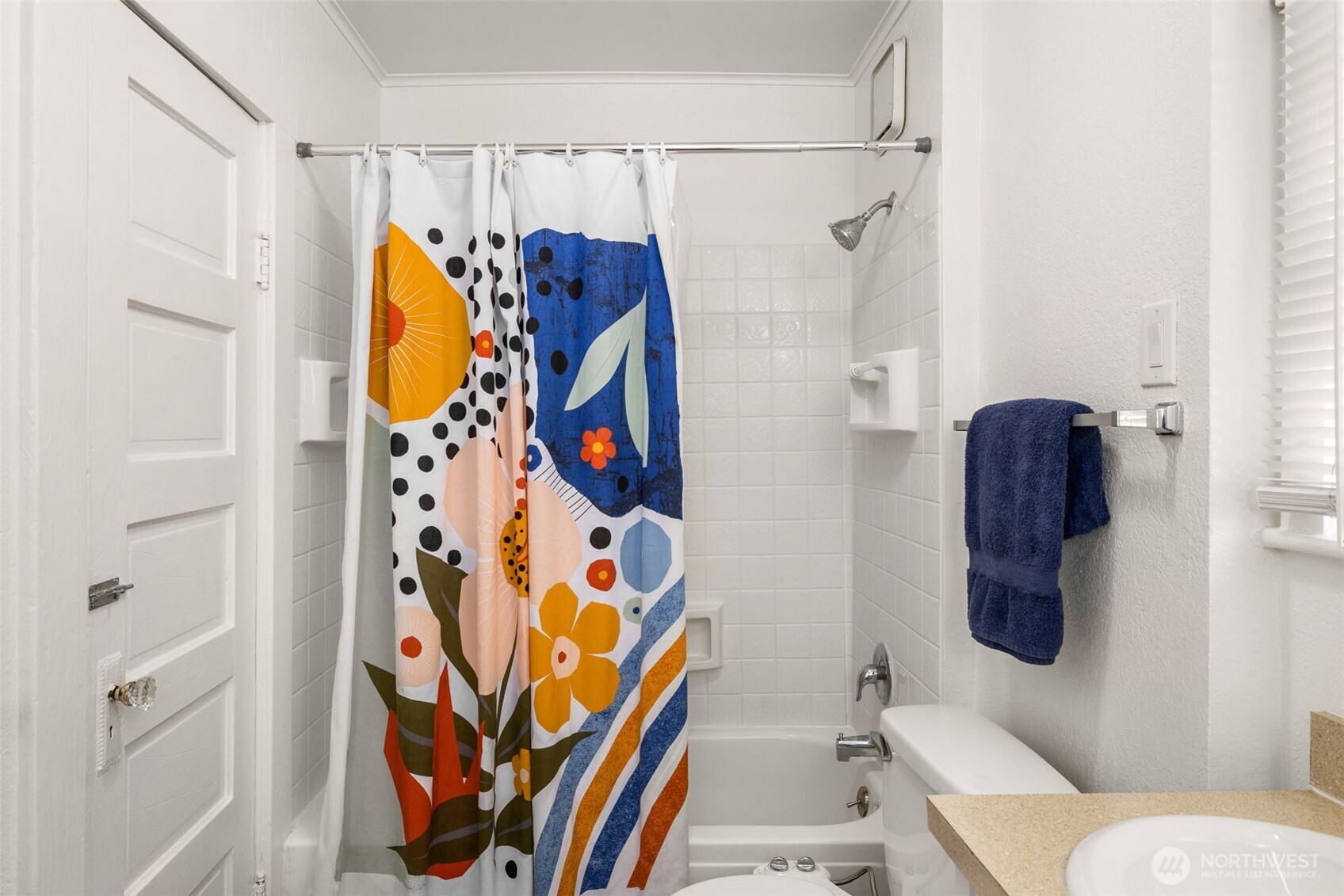 4208 S Genesee Street