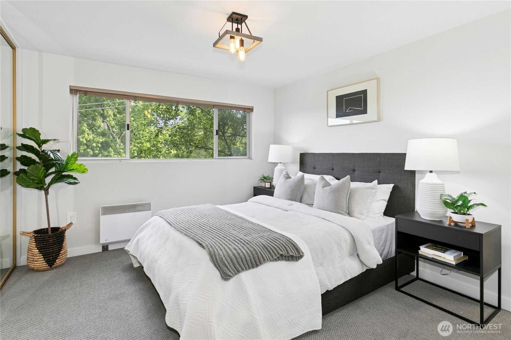 525 BELMONT Avenue E Unit: 4F