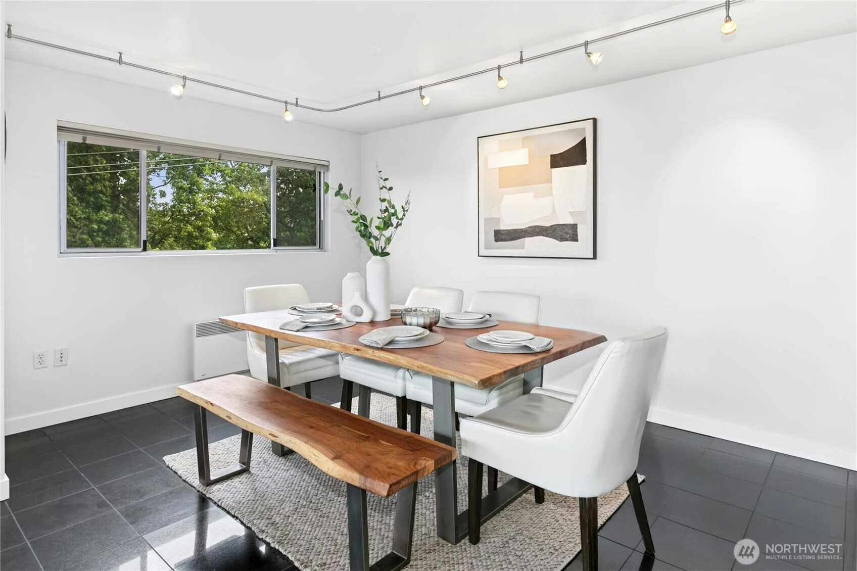 525 BELMONT Avenue E Unit: 4F