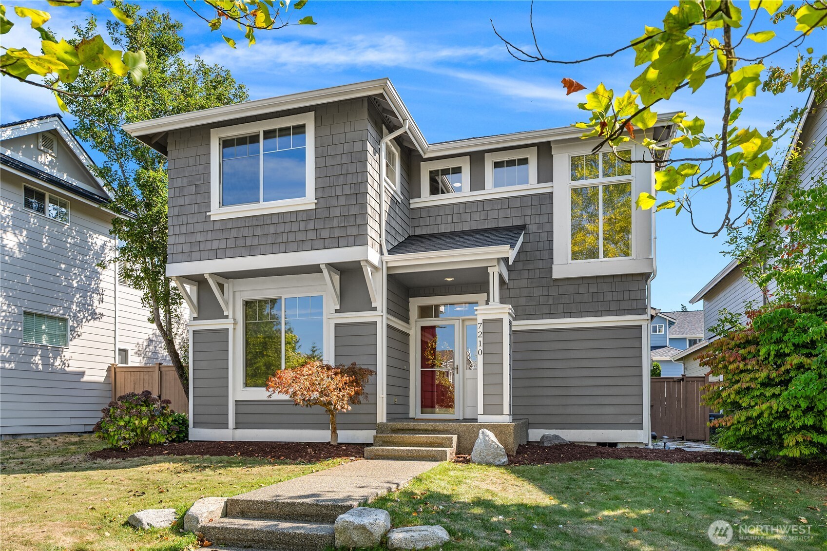 7210 Douglas Avenue SE