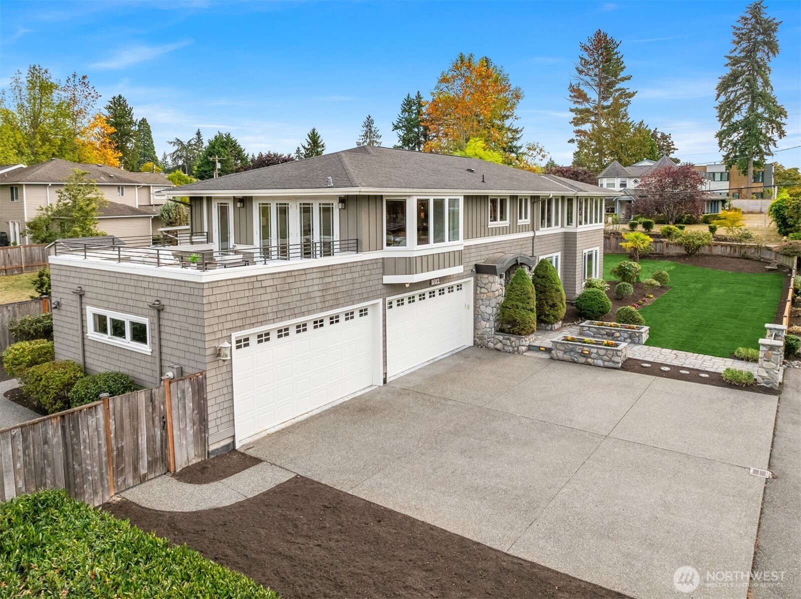 1812 7th Street W