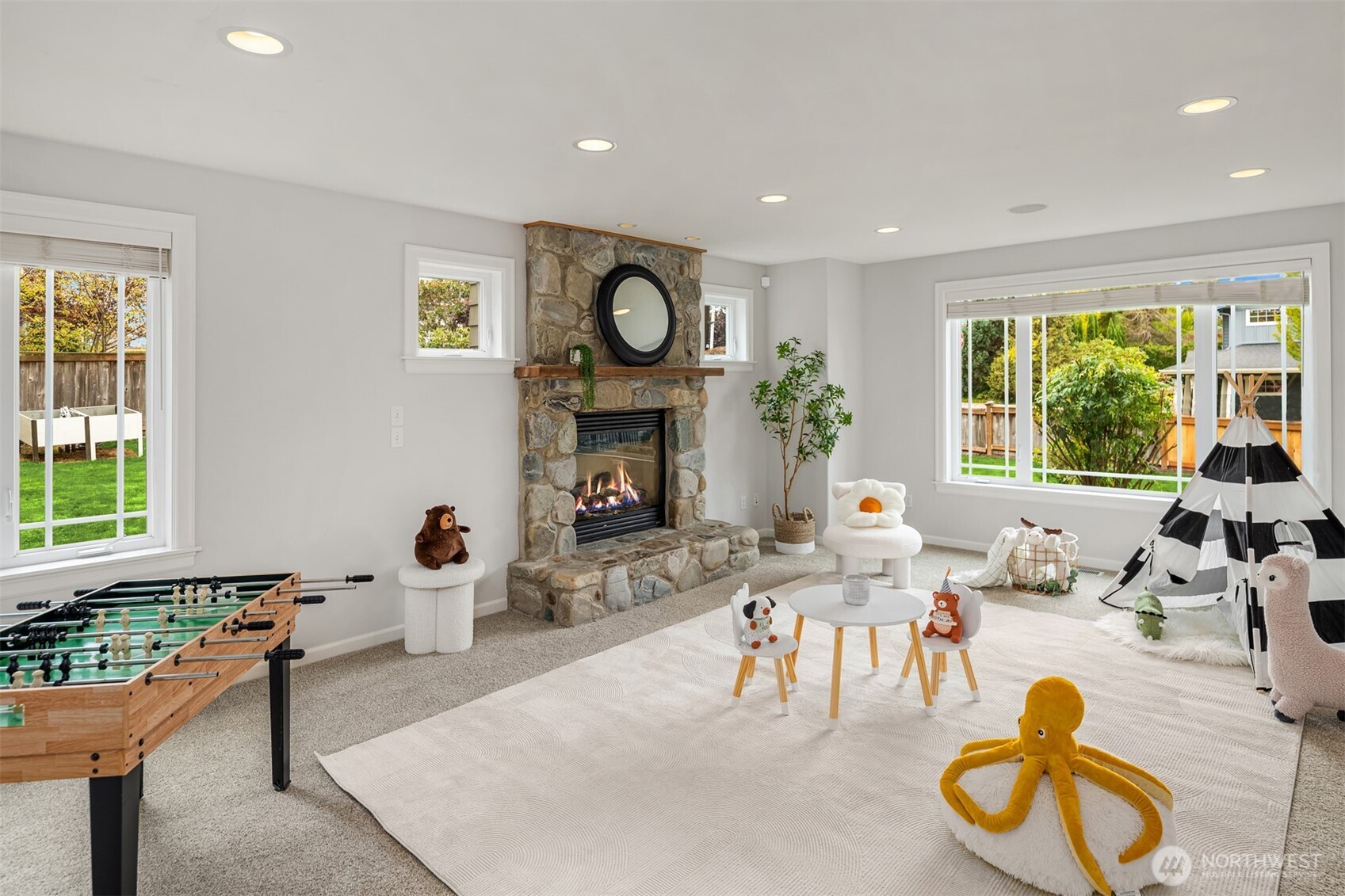 1812 7th Street W