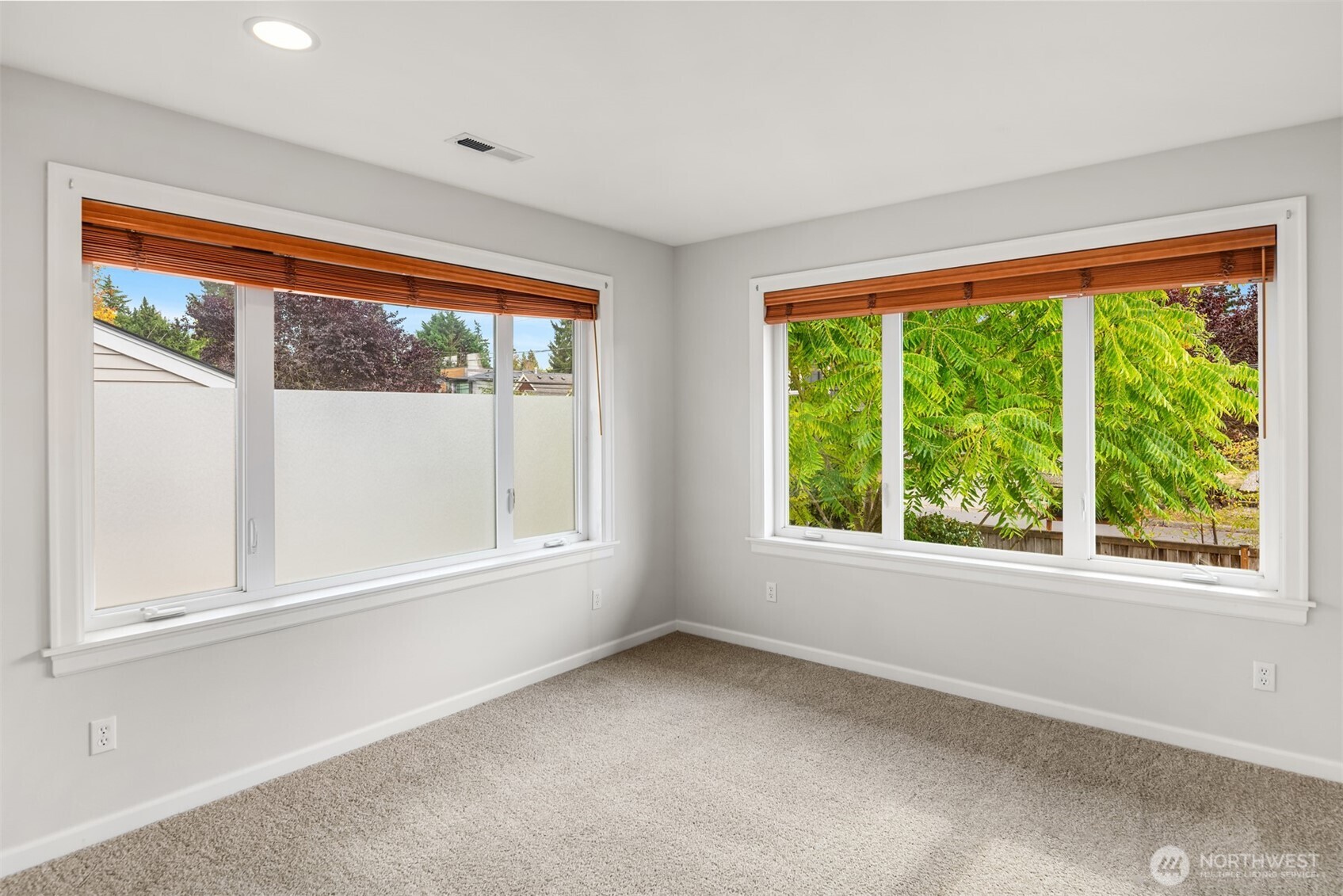 1812 7th Street W