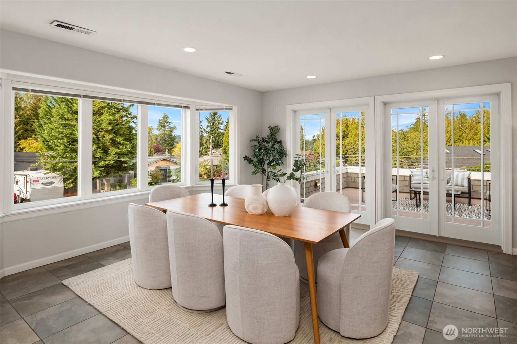 1812 7th Street W