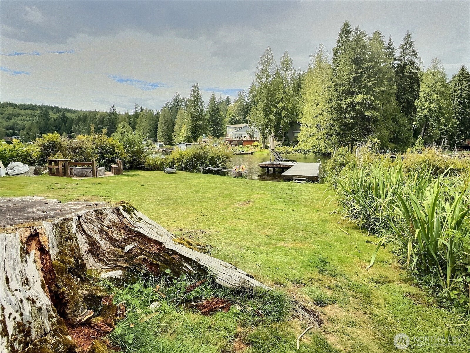 1016 Lake Roesiger Road