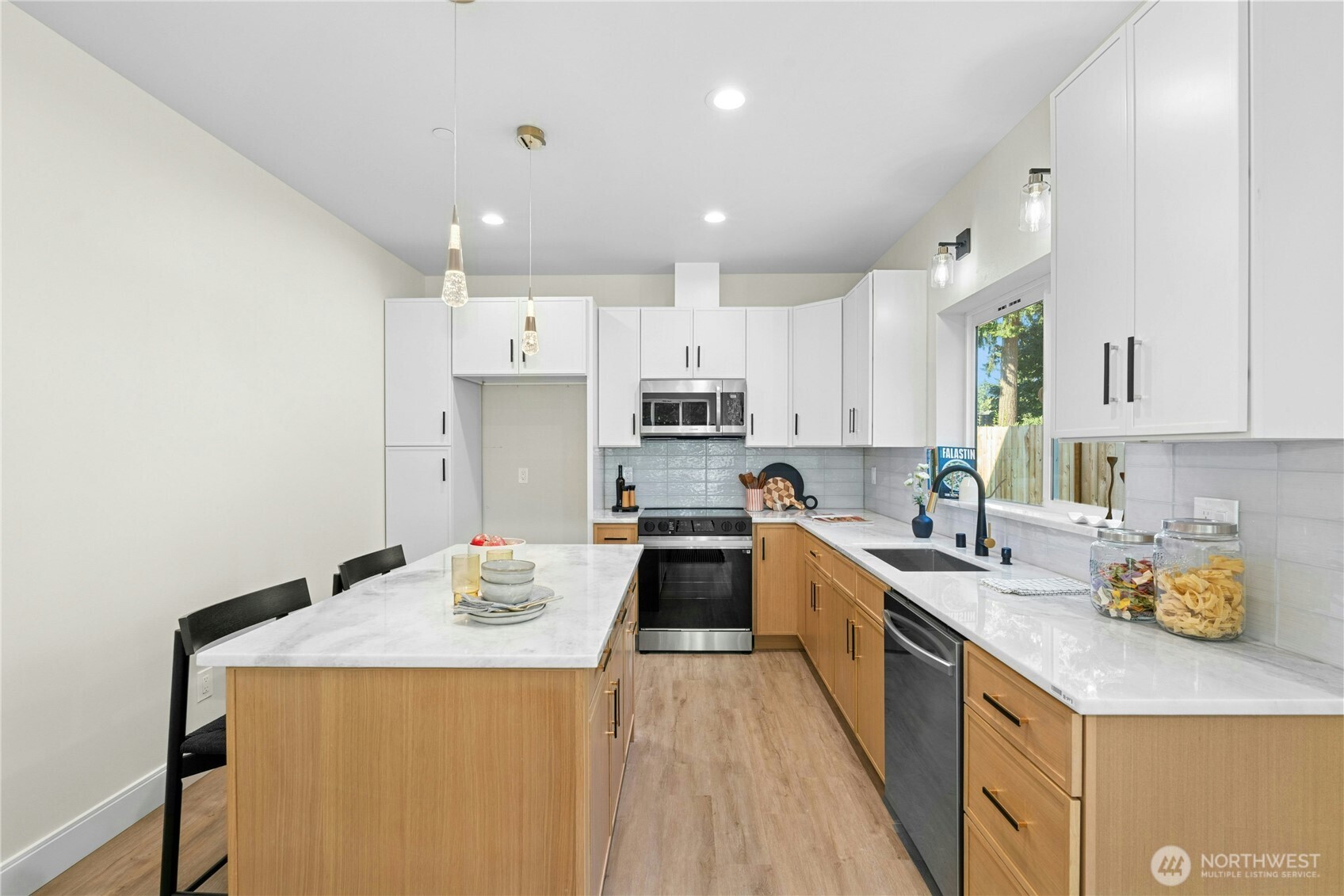 8510 Shadow Wood Drive Unit: B