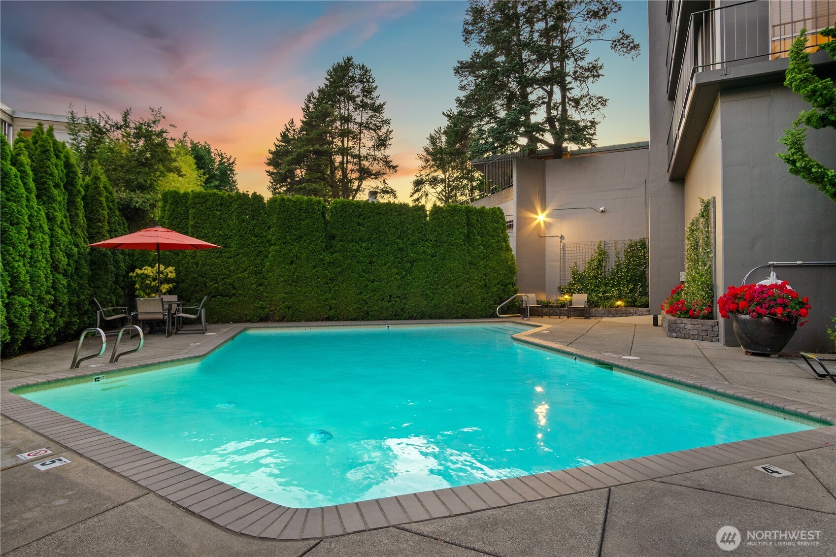 1620 43rd Avenue E Unit: 15A-B