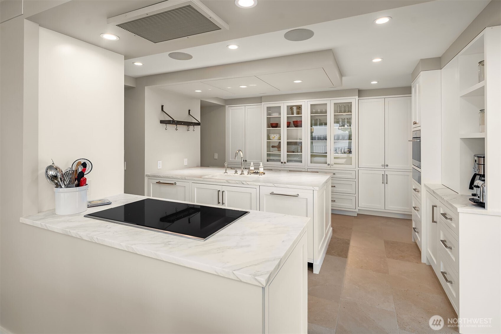 1620 43rd Avenue E Unit: 15A-B